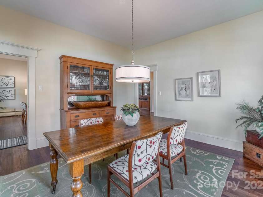 273 Main Street, Brevard, NC 28712.  MLS# CAR4246102, YatesRealty ID 16821. 