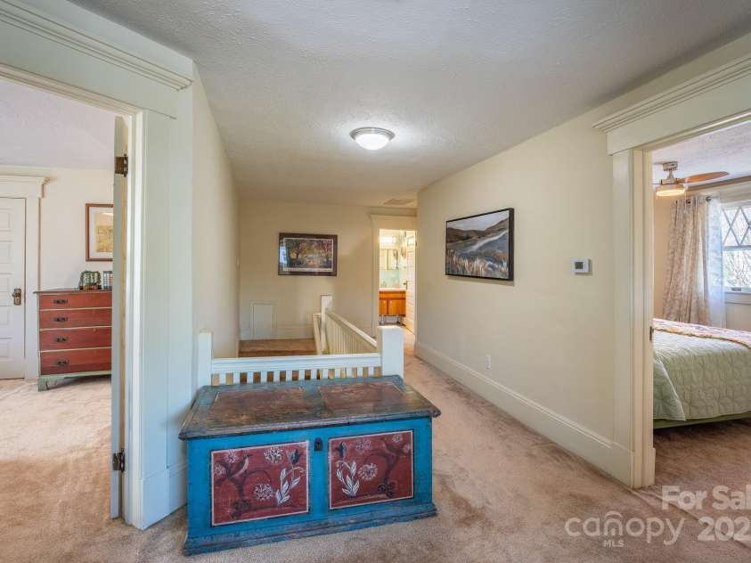 273 Main Street, Brevard, NC 28712.  MLS# CAR4246102, YatesRealty ID 16821. 