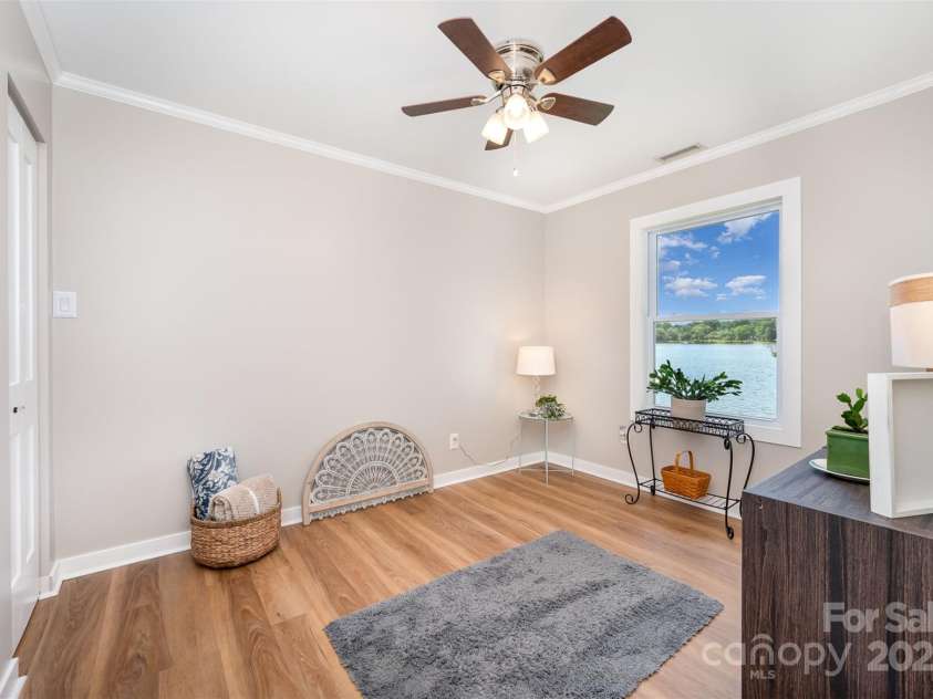 4586 Doctor Drive, Catawba, NC 28609.  MLS# CAR4263559, YatesRealty ID 16824. Bedroom 2