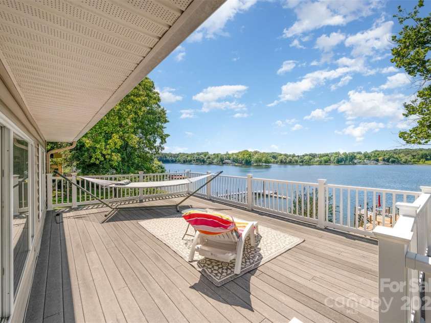 4586 Doctor Drive, Catawba, NC 28609.  MLS# CAR4263559, YatesRealty ID 16824. Primary Bedroom Deck