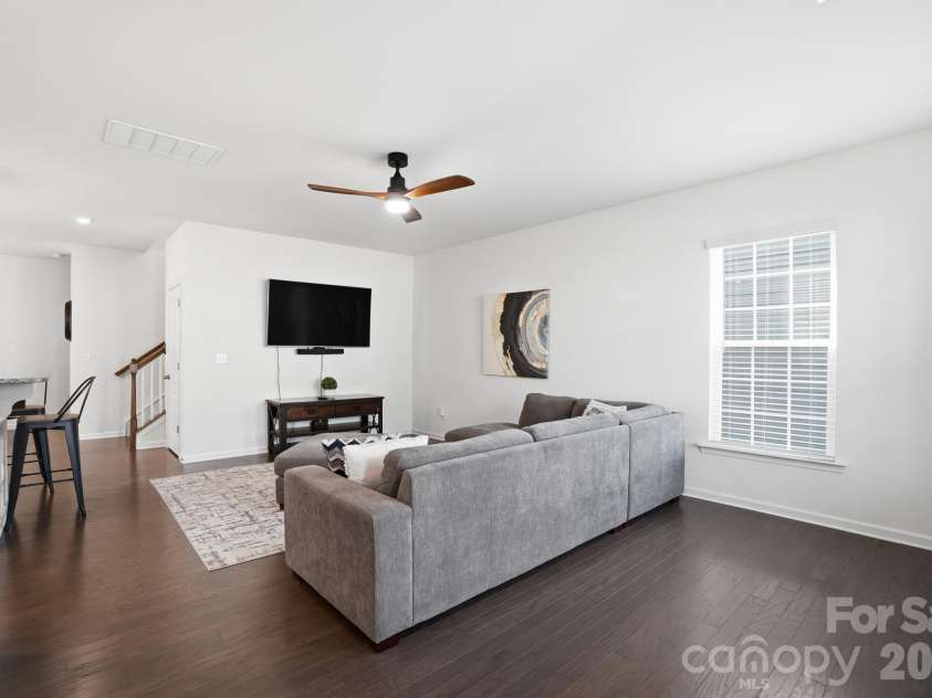 6078 Cloverdale Drive, Tega Cay, SC 29708.  MLS# CAR4360385, YatesRealty ID 16824. 