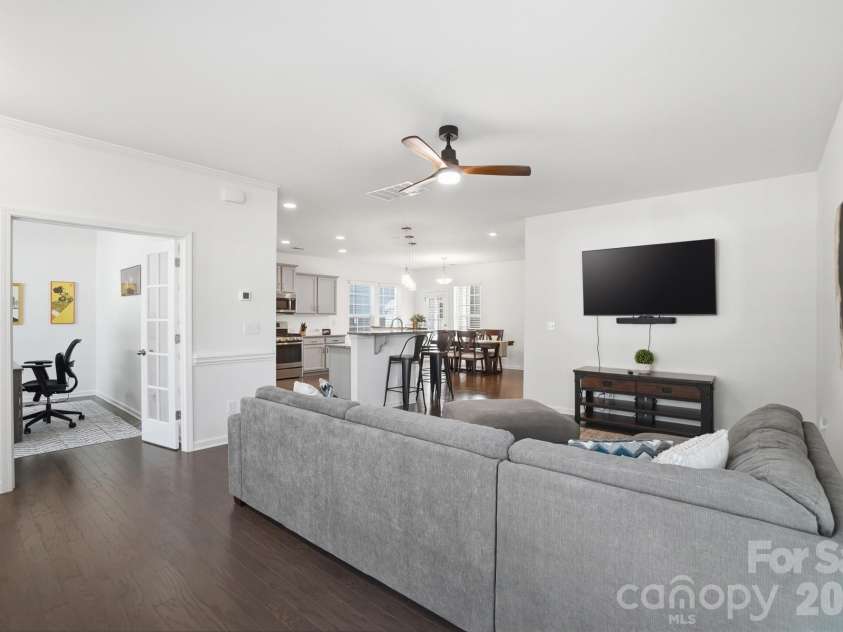 6078 Cloverdale Drive, Tega Cay, SC 29708.  MLS# CAR4360385, YatesRealty ID 16824. 
