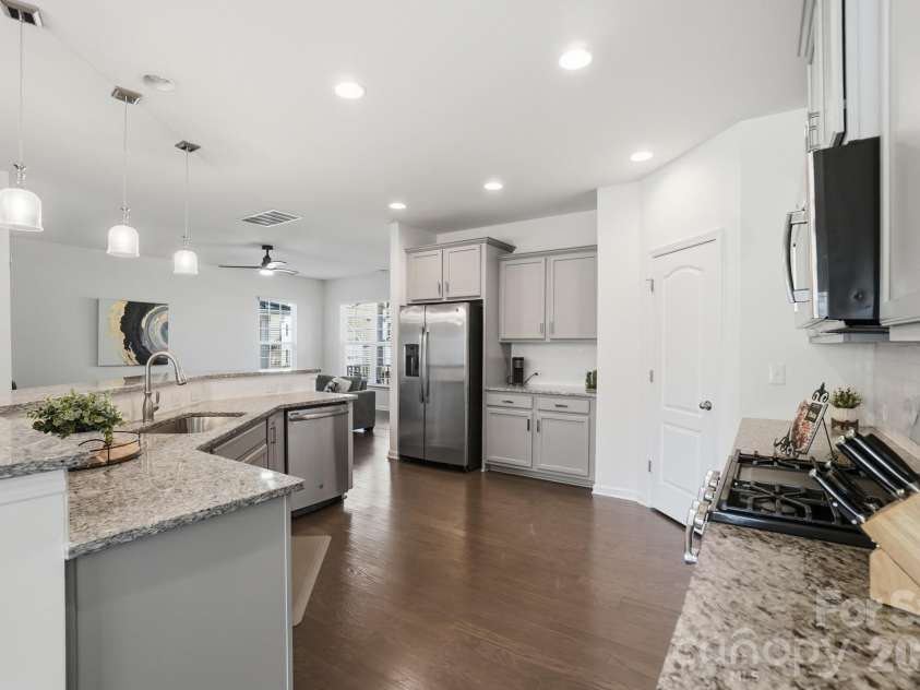 6078 Cloverdale Drive, Tega Cay, SC 29708.  MLS# CAR4360385, YatesRealty ID 16824. 