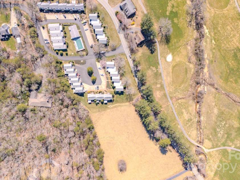1A Lynx Drive, Black Mountain, NC 28711.  MLS# CAR4234448, YatesRealty ID 16828. 