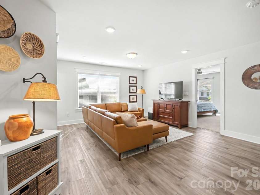 13207 Fiore Place, Huntersville, NC 28078.  MLS# CAR4372906, YatesRealty ID 16829. 
