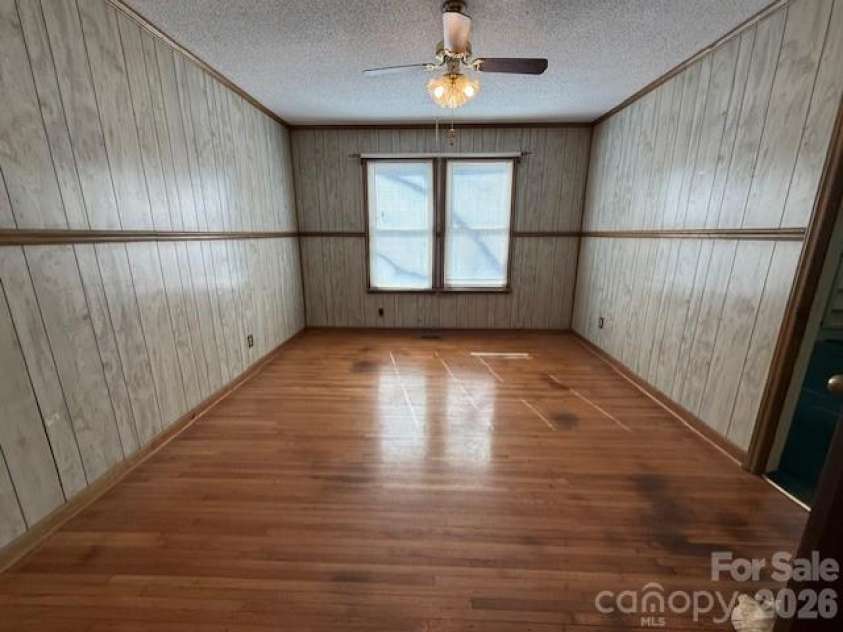 2041 Clyde Street, Dallas, NC 28034.  MLS# CAR4346184, YatesRealty ID 1683. 