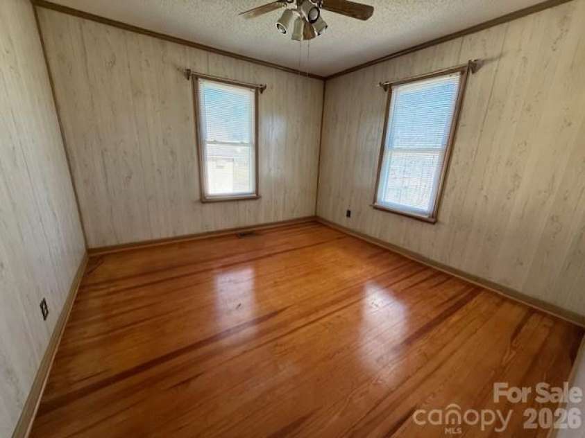 2041 Clyde Street, Dallas, NC 28034.  MLS# CAR4346184, YatesRealty ID 1683. 