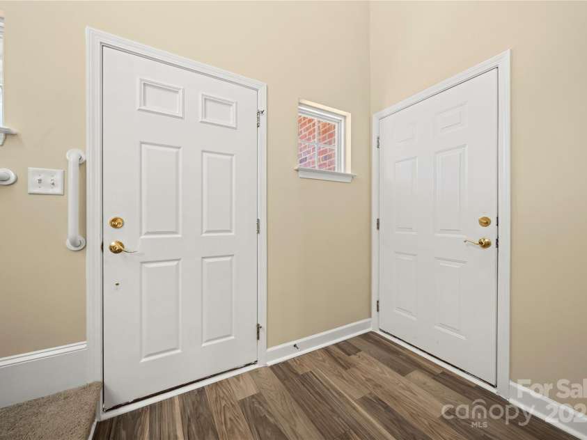 304 Valley Brook Lane, Concord, NC 28025.  MLS# CAR4230747, YatesRealty ID 16831. 