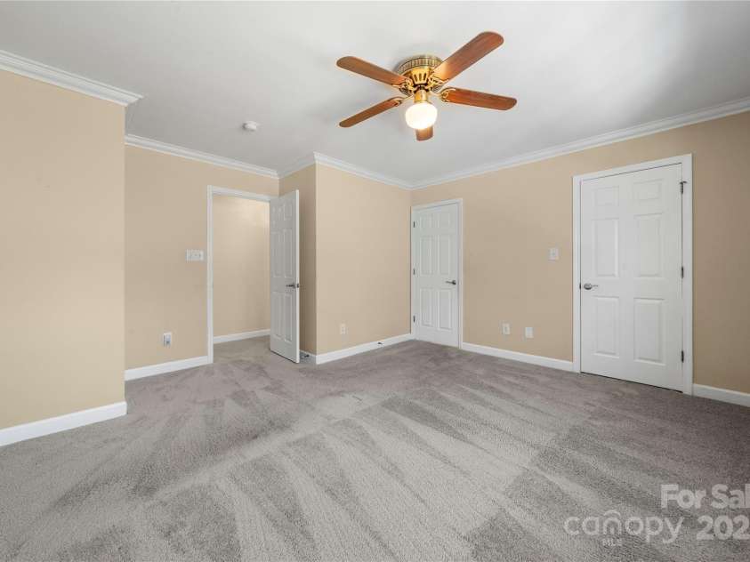 304 Valley Brook Lane, Concord, NC 28025.  MLS# CAR4230747, YatesRealty ID 16831. 