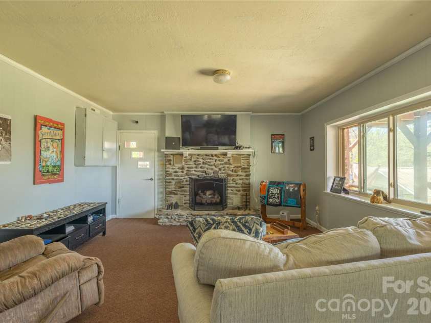 344 Pine Ridge Trail, Almond, NC 28702.  MLS# CAR4370867, YatesRealty ID 16833. 
