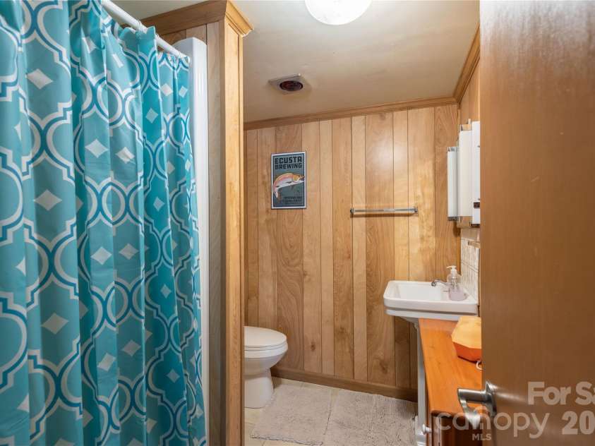 344 Pine Ridge Trail, Almond, NC 28702.  MLS# CAR4370867, YatesRealty ID 16833. 