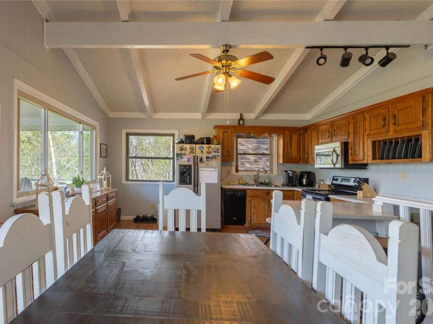 344 Pine Ridge Trail, Almond, NC 28702.  MLS# CAR4370867, YatesRealty ID 16833. 