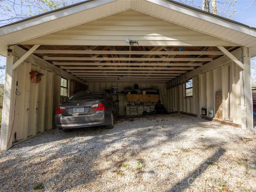 344 Pine Ridge Trail, Almond, NC 28702.  MLS# CAR4370867, YatesRealty ID 16833. 