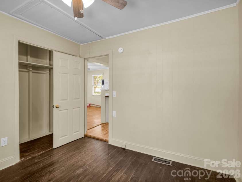 159 Onteora Boulevard, Asheville, NC 28803.  MLS# CAR4370982, YatesRealty ID 16834. Bedroom #2