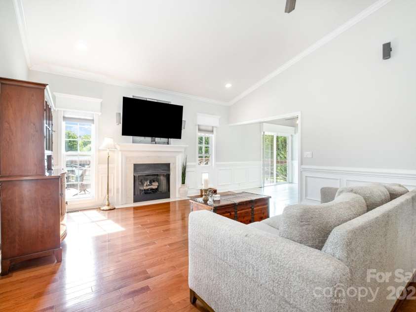 115 Meadow Lake Drive, Salisbury, NC 28146.  MLS# CAR4261028, YatesRealty ID 16835. 