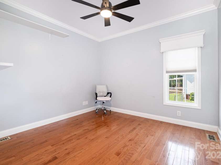 115 Meadow Lake Drive, Salisbury, NC 28146.  MLS# CAR4261028, YatesRealty ID 16835. 