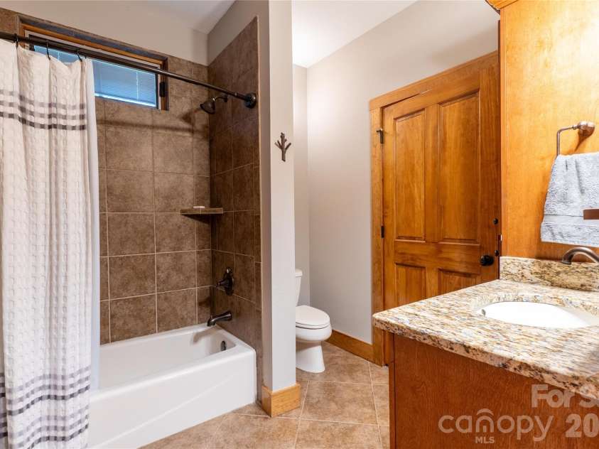 100 Saddle Notch Lane, Tuckasegee, NC 28783.  MLS# CAR4332104, YatesRealty ID 16837. 