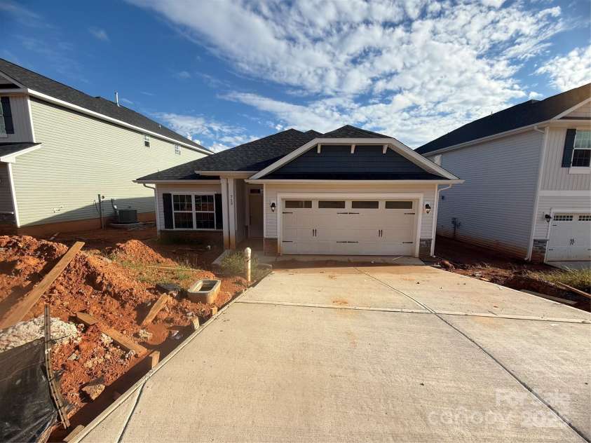 713 Inwood Hill Drive, Gastonia, NC 28056.  MLS# CAR4234423, YatesRealty ID 16839. Front View