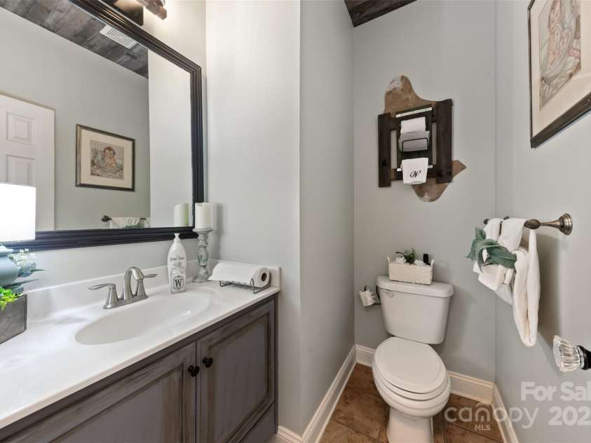 244 Mark Ryan Lane, Dallas, NC 28034.  MLS# CAR4328222, YatesRealty ID 1684. 