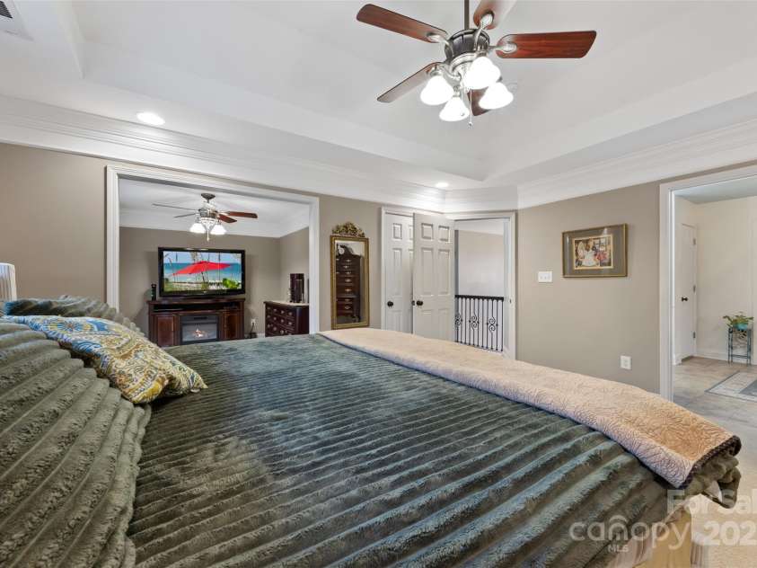 244 Mark Ryan Lane, Dallas, NC 28034.  MLS# CAR4328222, YatesRealty ID 1684. 