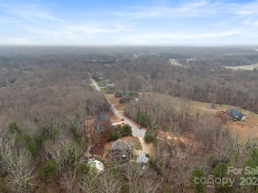 244 Mark Ryan Lane, Dallas, NC 28034.  MLS# CAR4328222, YatesRealty ID 1684. 