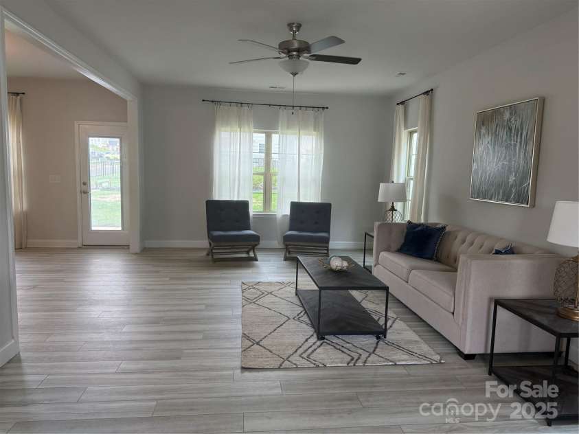 704 Robert Moses Drive, Gastonia, NC 28056.  MLS# CAR4254485, YatesRealty ID 16840. Family Room