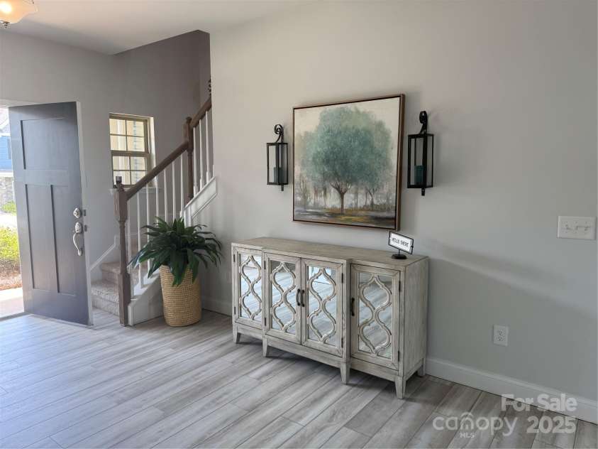 704 Robert Moses Drive, Gastonia, NC 28056.  MLS# CAR4254485, YatesRealty ID 16840. Living Room