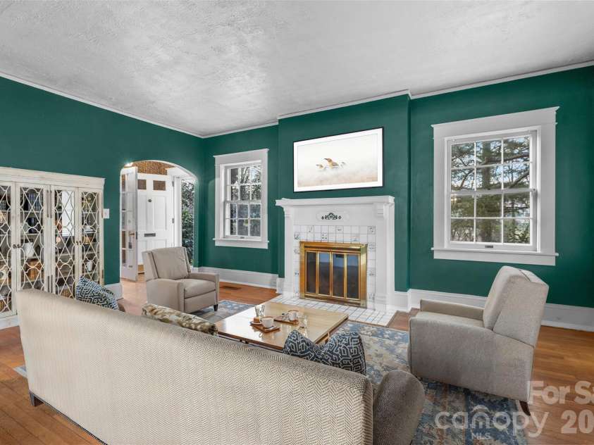 708 Lake Drive, Greensboro, NC 27401.  MLS# CAR4356652, YatesRealty ID 16840. Virtually staged photo