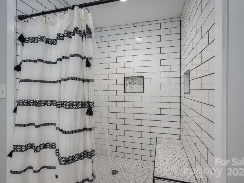 1138 Zeb Haynes Road, Maiden, NC 28650.  MLS# CAR4260529, YatesRealty ID 16843. 