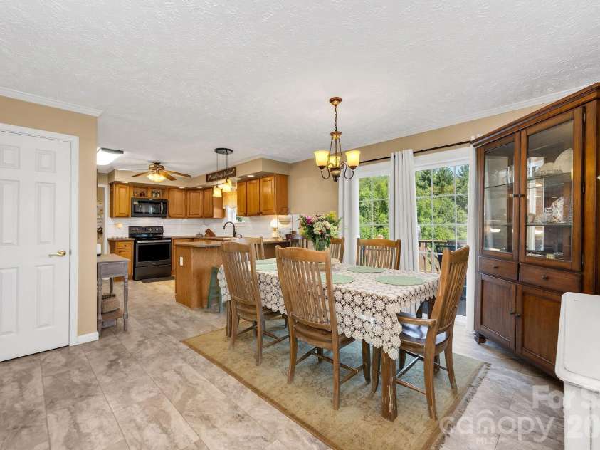 461 Doctors Street, Sparta, NC 28675.  MLS# CAR4374575, YatesRealty ID 16843. 