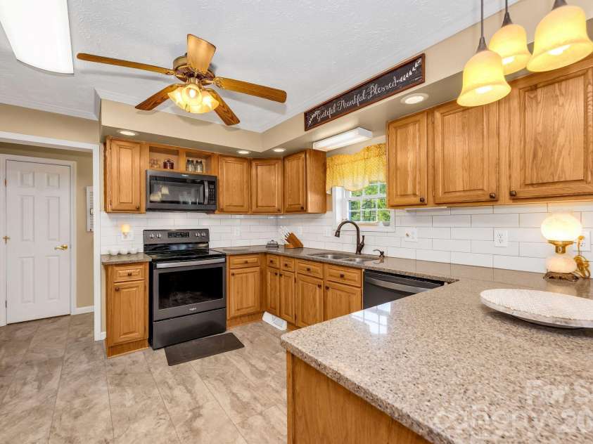 461 Doctors Street, Sparta, NC 28675.  MLS# CAR4374575, YatesRealty ID 16843. 