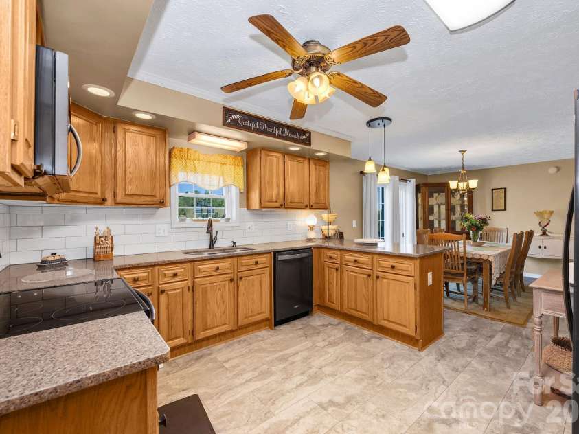 461 Doctors Street, Sparta, NC 28675.  MLS# CAR4374575, YatesRealty ID 16843. 
