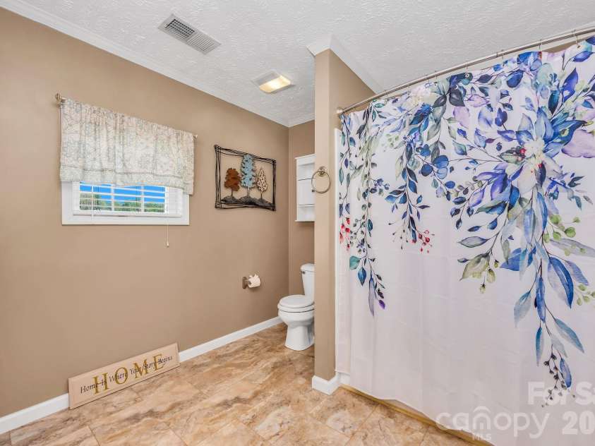 461 Doctors Street, Sparta, NC 28675.  MLS# CAR4374575, YatesRealty ID 16843. 