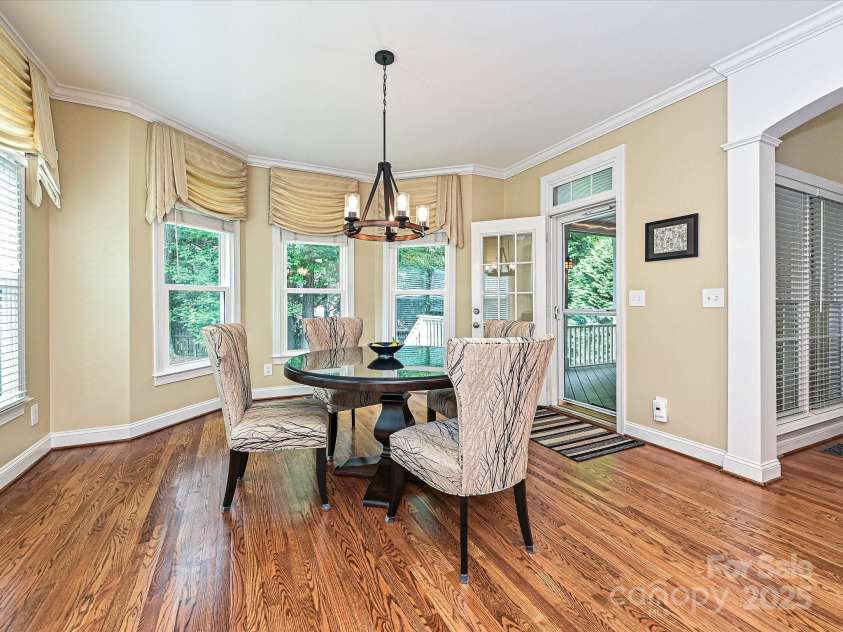 2406 Tarleton Twins Terrace, Charlotte, NC 28270.  MLS# CAR4261443, YatesRealty ID 16844. Breakfast