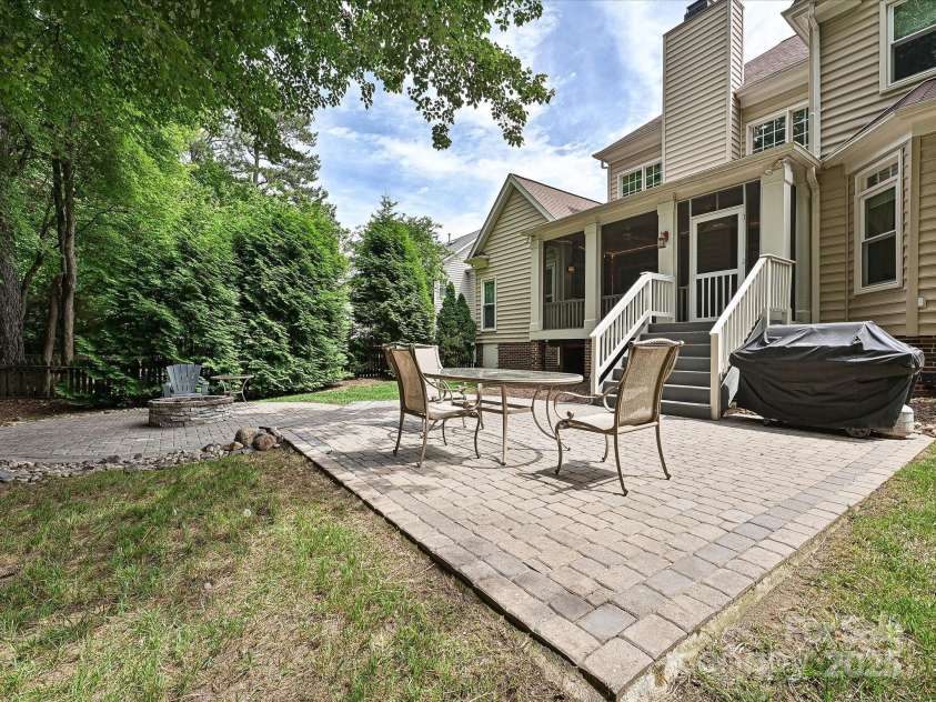 2406 Tarleton Twins Terrace, Charlotte, NC 28270.  MLS# CAR4261443, YatesRealty ID 16844. Patio