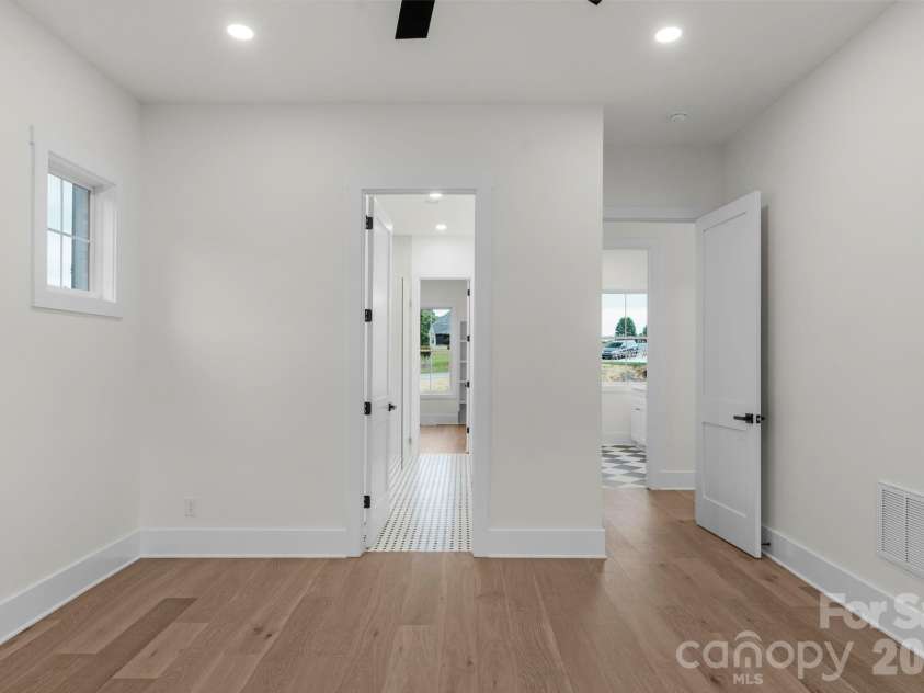 7701 Willowdale Drive, Waxhaw, NC 28173.  MLS# CAR4372276, YatesRealty ID 16848. 