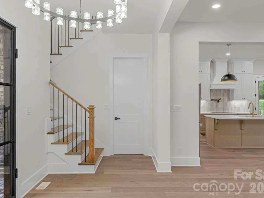 7701 Willowdale Drive, Waxhaw, NC 28173.  MLS# CAR4372276, YatesRealty ID 16848. 
