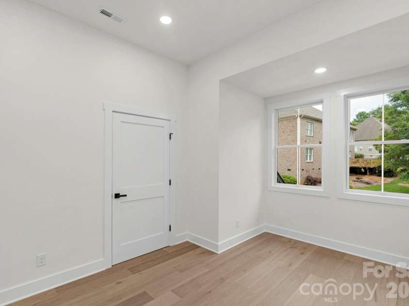 7701 Willowdale Drive, Waxhaw, NC 28173.  MLS# CAR4372276, YatesRealty ID 16848. 