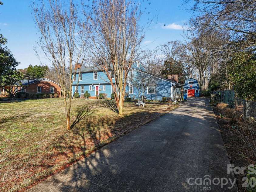 324 Windsor Drive, Salisbury, NC 28144.  MLS# CAR4345611, YatesRealty ID 16849. 