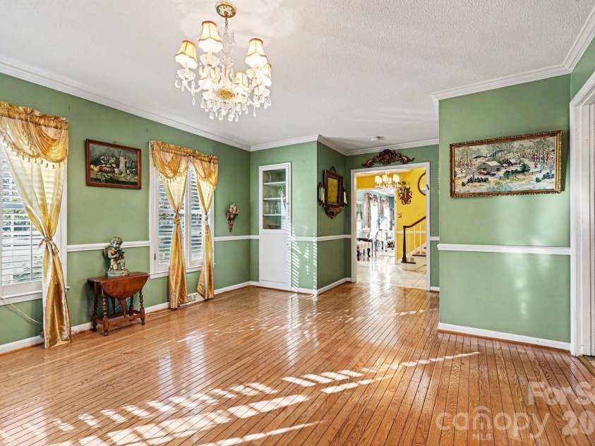 324 Windsor Drive, Salisbury, NC 28144.  MLS# CAR4345611, YatesRealty ID 16849. 