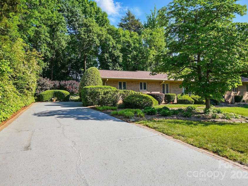 308 Odell Street, Kannapolis, NC 28083.  MLS# CAR4260926, YatesRealty ID 16850. 