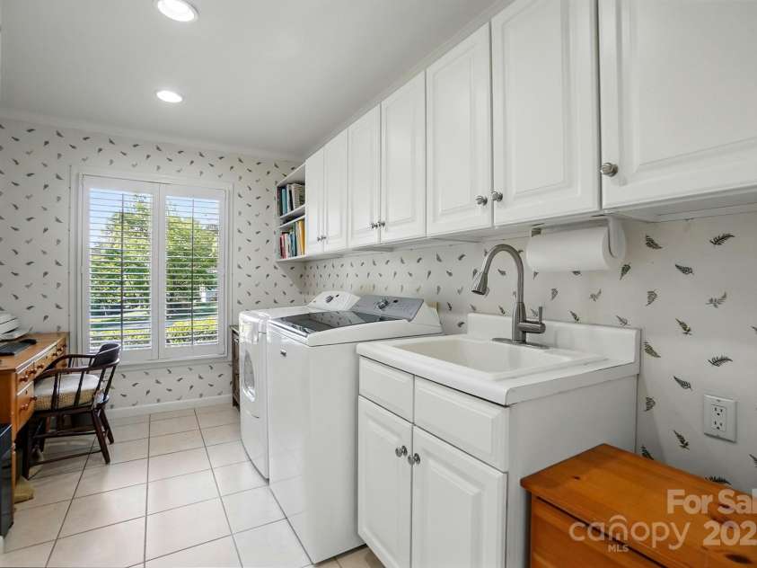 308 Odell Street, Kannapolis, NC 28083.  MLS# CAR4260926, YatesRealty ID 16850. 