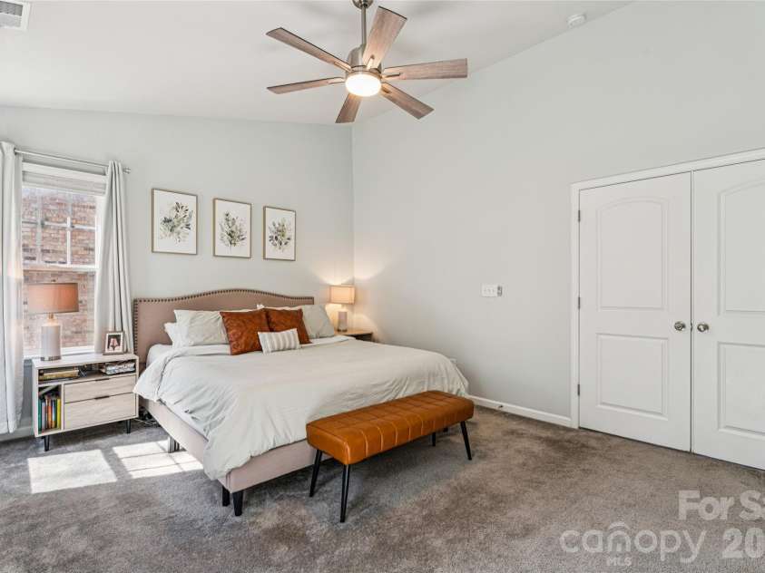 9311 Grand Valley Drive, Charlotte, NC 28213.  MLS# CAR4360988, YatesRealty ID 16850. 