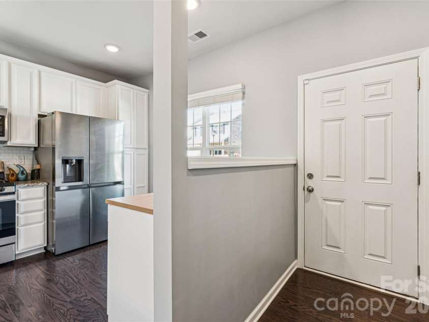 9311 Grand Valley Drive, Charlotte, NC 28213.  MLS# CAR4360988, YatesRealty ID 16850. Front door entry