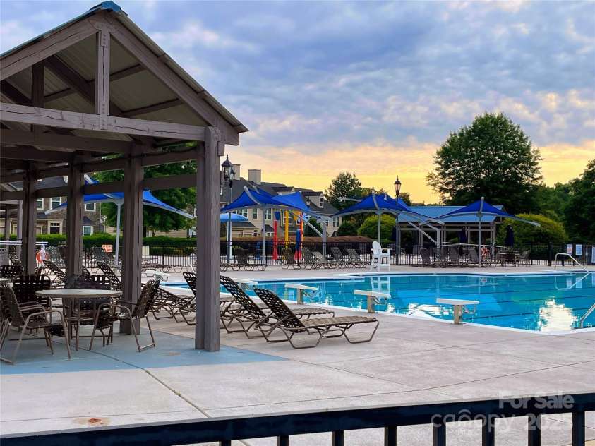 9760 Springholm Drive, Charlotte, NC 28278.  MLS# CAR4221424, YatesRealty ID 16853. Swimming Pool and Cabana