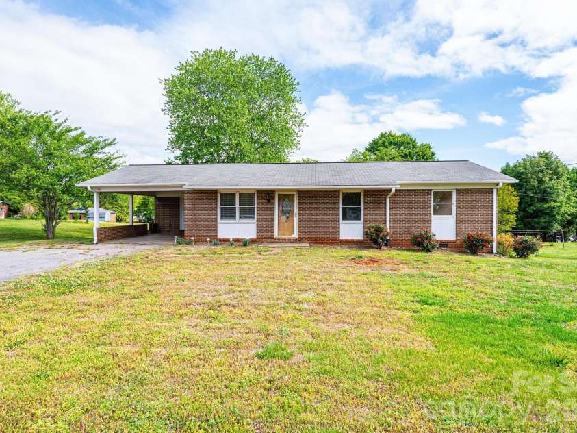 3886 Clay Street, Claremont, NC 28610.  MLS# CAR4376236, YatesRealty ID 16854. 