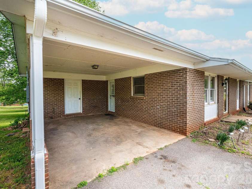 3886 Clay Street, Claremont, NC 28610.  MLS# CAR4376236, YatesRealty ID 16854. 