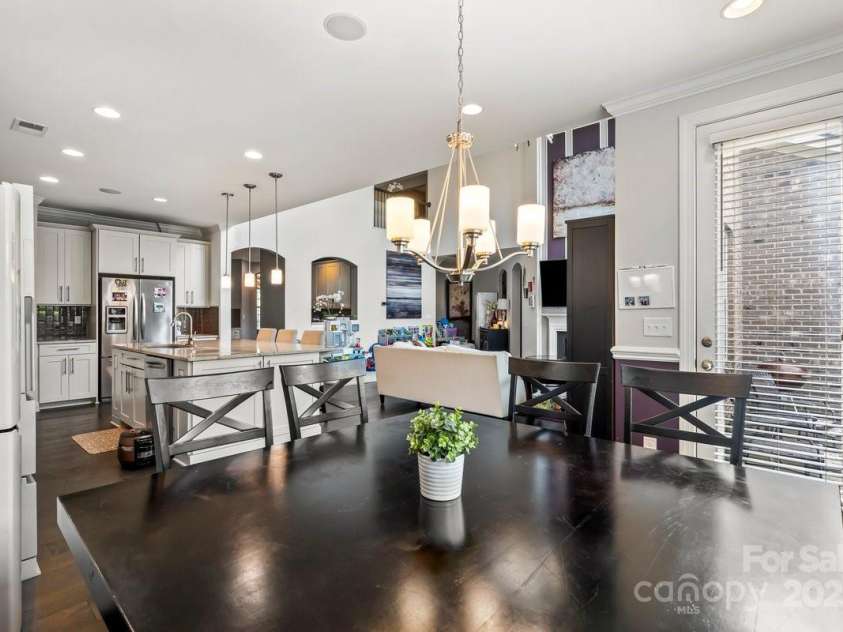 8514 Ellington Park Drive, Charlotte, NC 28277.  MLS# CAR4256108, YatesRealty ID 16855. 