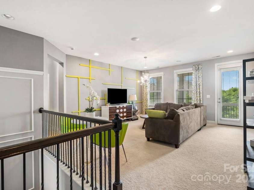 8514 Ellington Park Drive, Charlotte, NC 28277.  MLS# CAR4256108, YatesRealty ID 16855. 