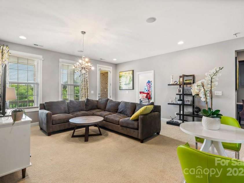 8514 Ellington Park Drive, Charlotte, NC 28277.  MLS# CAR4256108, YatesRealty ID 16855. 